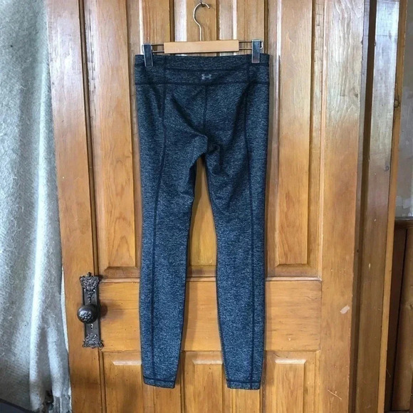UNDER  ARMOUR Fitted Leggings - Picture 4 of 10